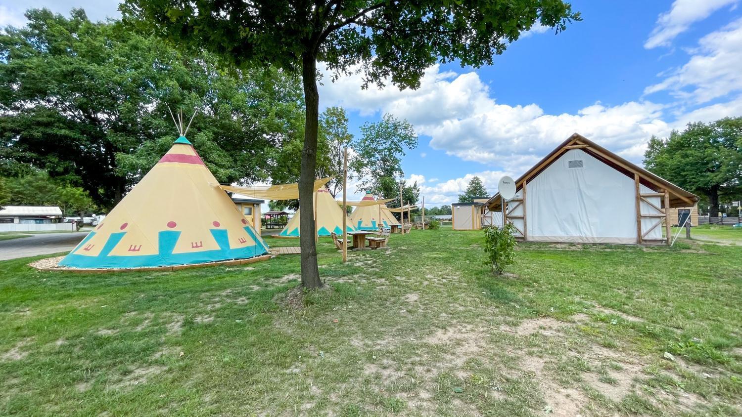 Falkenburg Tipi Illinois 아파트 외부 사진